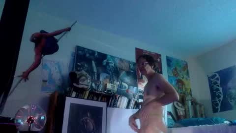 Snapshot of bottomboo7 chatting on November 2025 02:28:01 PM Bottomboo7 online show from November 2025 02:28:01 PM