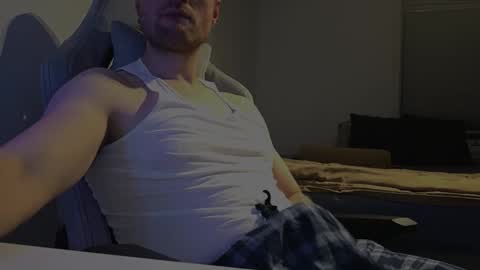 bottomtsinner online show from February 2026 11:08:01 PM