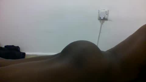 Snapshot of bouncy_vee chatting on February 2026 01:21:01 PM bouncy_vee online show from February 2026 01:21:01 PM