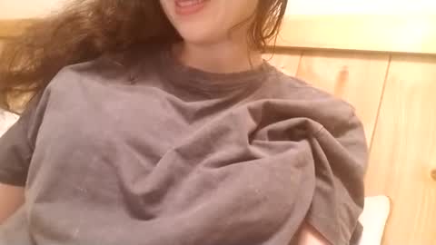 Bouncy Queen Majesty online show from September 2025 12:27:02 PM