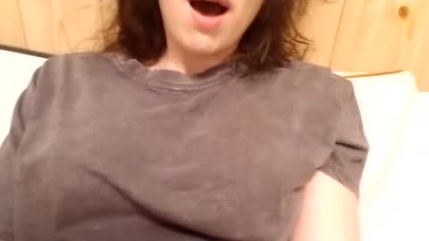 Bouncy Queen Majesty online show from September 2025 06:20:01 PM