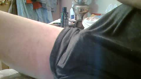 Snapshot of bourbon1965 chatting on June 2026 02:49:01 PM Bourbon online show from June 2026 02:49:01 PM
