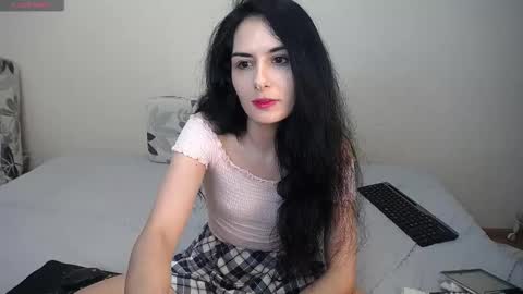 Helen  online show from October 2025 03:03:01 PM