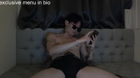 Snapshot of boxman556990 chatting on November 2025 09:46:02 PM boxman556990 online show from November 2025 09:46:02 PM