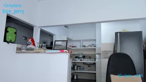 boy_jerry online show from January 2025 12:30:01 AM