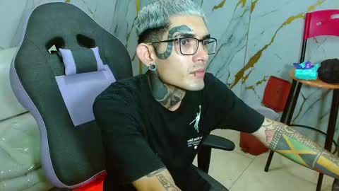 boy_tatto77 online show from February 2026 07:07:01 PM