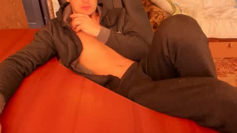 BoyApollon online show from September 2025 07:31:01 AM