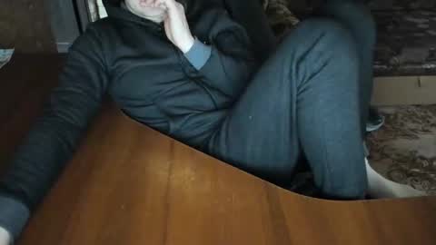 BoyApollon online show from December 2025 10:35:01 AM