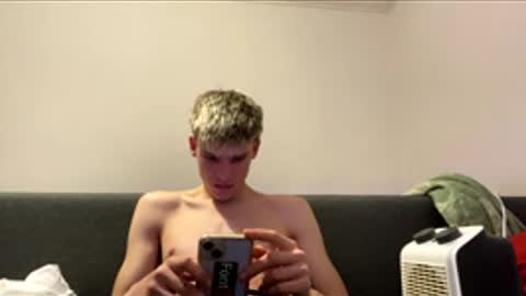 boyblondhetero online show from January 2026 02:03:01 AM