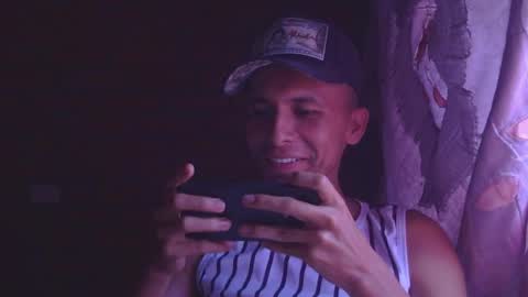 Boy online show from May 2026 04:22:01 PM