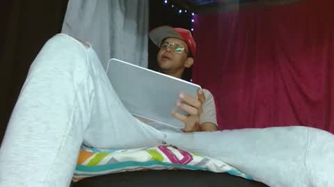 boyfantasies_11 online show from December 2025 12:38:02 AM