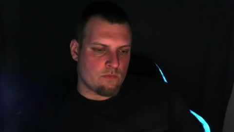 boynextdoooooor online show from April 2026 09:05:01 PM