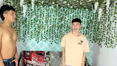 boys4hot_777 online show from February 2025 07:33:02 PM