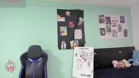 boys4hot_777 online show from May 2026 01:17:02 PM