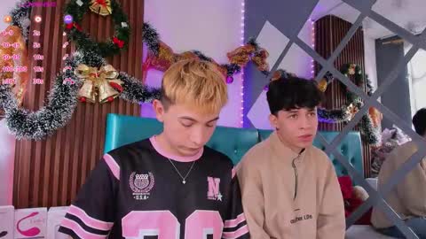 Snapshot of boys_2_play chatting on December 2025 01:39:02 PM Axel Chris online show from December 2025 01:39:02 PM