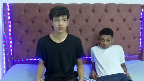 Snapshot of boys_hotparty chatting on December 2024 01:39:01 PM ALEX - TAYLER -MIKE online show from December 2024 01:39:01 PM