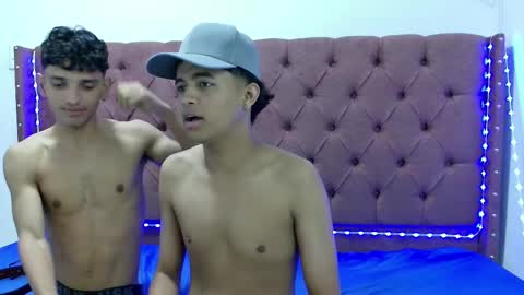 Snapshot of boys_hotparty chatting on February 2025 07:41:01 PM ALEX - TAYLER -MIKE online show from February 2025 07:41:01 PM