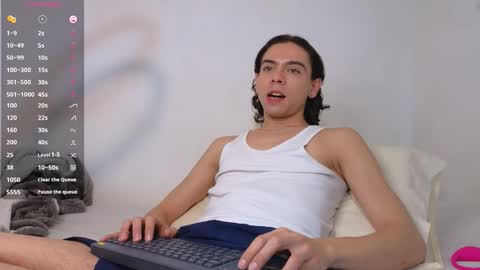 Snapshot of boytoy_dx chatting on September 2025 02:44:02 AM boytoy_dx online show from September 2025 02:44:02 AM