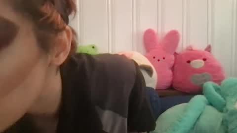 Snapshot of boywithbug chatting on February 2025 07:40:02 PM boywithbug online show from February 2025 07:40:02 PM