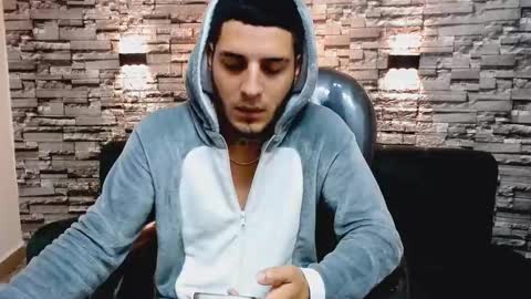 Snapshot of boyxsluts chatting on December 2024 07:22:02 AM MAX online show from December 2024 07:22:02 AM