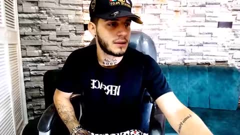 Snapshot of boyxsluts chatting on January 2025 04:01:01 AM MAX online show from January 2025 04:01:01 AM