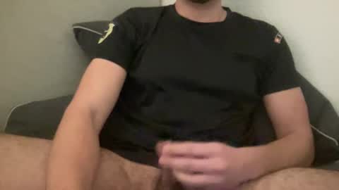 Snapshot of boyyo04 chatting on December 2025 02:45:02 PM boyyo04 online show from December 2025 02:45:02 PM