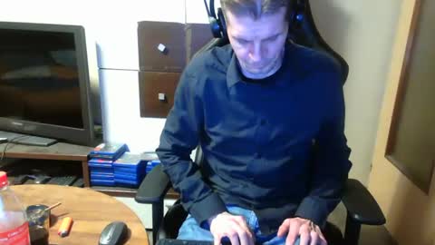 Snapshot of bponie1 chatting on December 2024 03:14:02 AM bponie1 online show from December 2024 03:14:02 AM