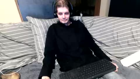 Snapshot of bponie1 chatting on November 2025 01:41:02 AM bponie1 online show from November 2025 01:41:02 AM