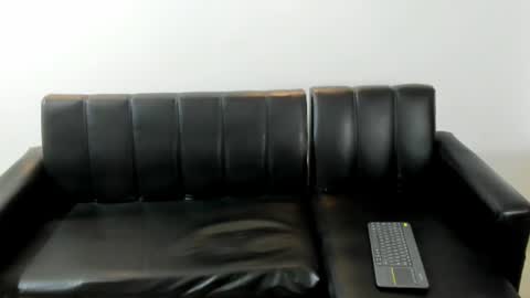 Snapshot of br4ndon_cooper chatting on July 2026 08:00:02 PM Brandon online show from July 2026 08:00:02 PM