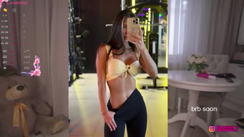 Snapshot of brabuss_ chatting on March 2026 05:36:02 AM Lana online show from March 2026 05:36:02 AM