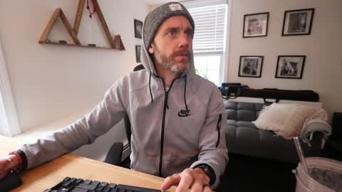 Snapshot of bradbronton chatting on May 2026 05:08:01 PM BradBronton online show from May 2026 05:08:01 PM