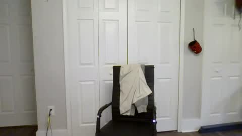 bradley203470 online show from February 2025 04:13:02 PM