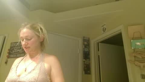 i am a naughty jedi knight online show from June 2026 02:47:02 AM