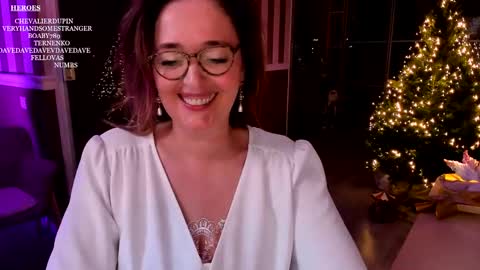 I see you X-twitter its braingirl online show from December 2024 06:37:02 PM