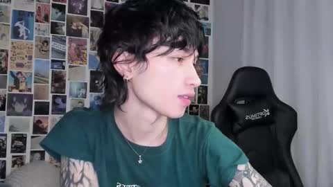 Snapshot of brand741 chatting on October 2025 07:17:02 AM Brand online show from October 2025 07:17:02 AM