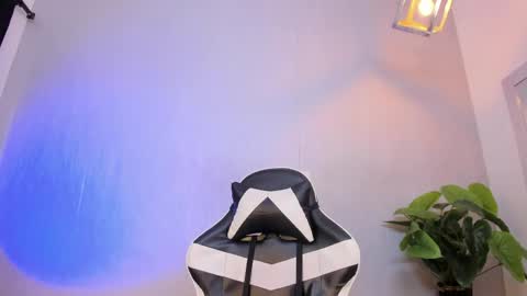 Brand  online show from March 2026 04:18:02 PM