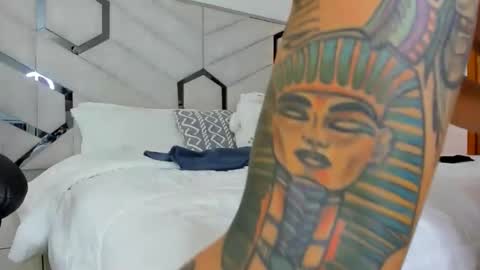 Snapshot of brandonandnat chatting on December 2024 09:29:02 PM Brandon and Nath online show from December 2024 09:29:02 PM