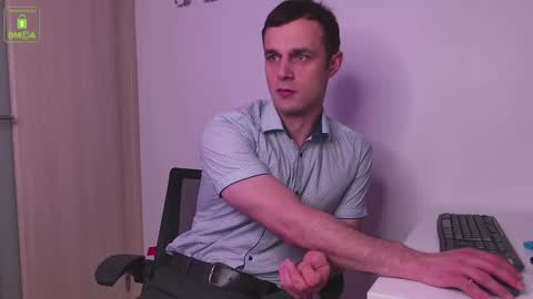 Snapshot of brandonnorriss chatting on December 2024 08:39:02 PM BRANDON online show from December 2024 08:39:02 PM