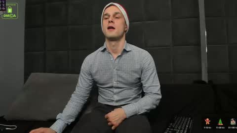 Snapshot of brandonnorriss chatting on December 2024 02:47:02 AM BRANDON online show from December 2024 02:47:02 AM