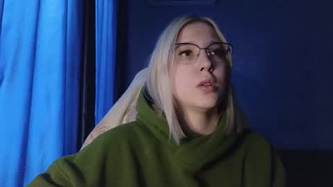 Belle  online show from September 2025 08:36:01 AM