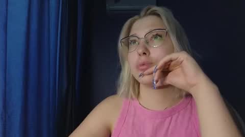 Belle  online show from October 2025 09:27:01 AM