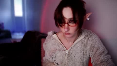 Snapshot of brandy_queen chatting on November 2025 10:48:02 AM Aurorabut ur dad just calls me Rory online show from November 2025 10:48:02 AM