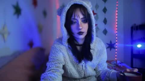 Snapshot of brandy_queen chatting on December 2025 10:44:02 AM Aurorabut ur dad just calls me Rory online show from December 2025 10:44:02 AM