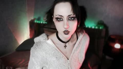 Snapshot of brandy_queen chatting on February 2026 02:07:01 PM Aurorabut ur dad just calls me Rory online show from February 2026 02:07:01 PM