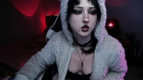 Snapshot of brandy_queen chatting on April 2026 07:58:02 PM Aurorabut ur dad just calls me Rory online show from April 2026 07:58:02 PM