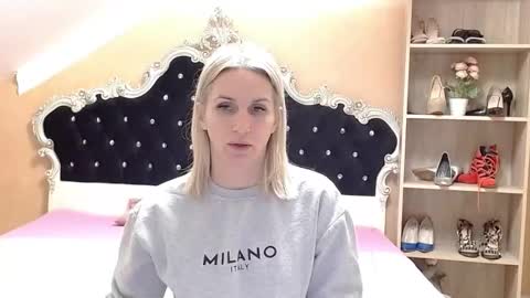 Snapshot of brandyweed chatting on December 2025 07:28:01 AM brandyweed online show from December 2025 07:28:01 AM