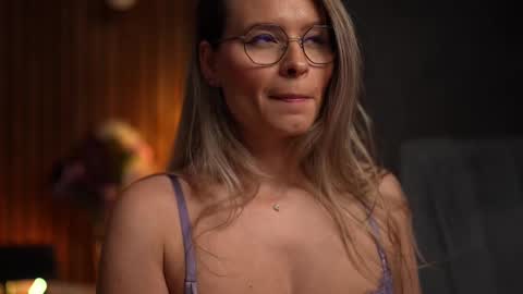 Snapshot of brandywhite chatting on March 2025 07:53:01 AM Alex online show from March 2025 07:53:01 AM