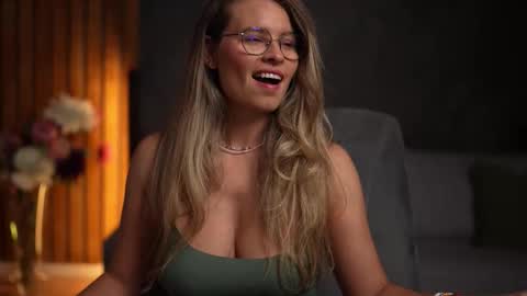 Snapshot of brandywhite chatting on October 2025 03:50:01 AM Alex online show from October 2025 03:50:01 AM