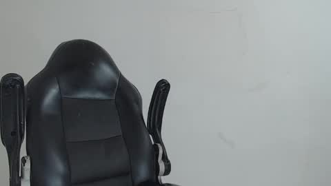 Snapshot of brant_garcia chatting on February 2026 03:01:01 PM Brant Garcia online show from February 2026 03:01:01 PM