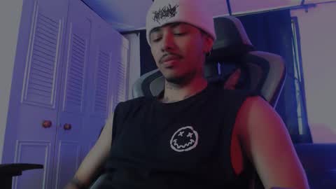 Snapshot of brasi_ chatting on November 2025 05:35:01 PM brasi_ online show from November 2025 05:35:01 PM